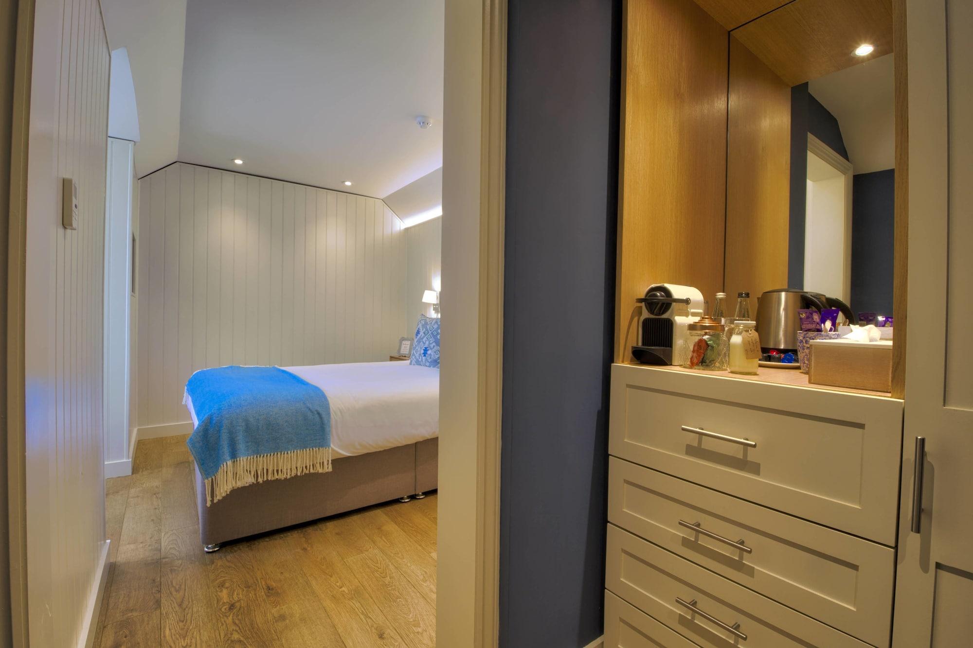 בורנמות' The Orchid Hotel מראה חיצוני תמונה