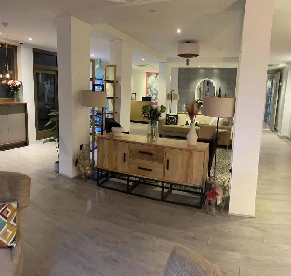 בורנמות' The Orchid Hotel מראה חיצוני תמונה