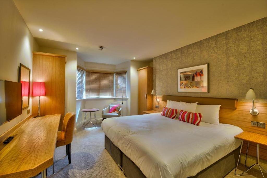 בורנמות' The Orchid Hotel מראה חיצוני תמונה