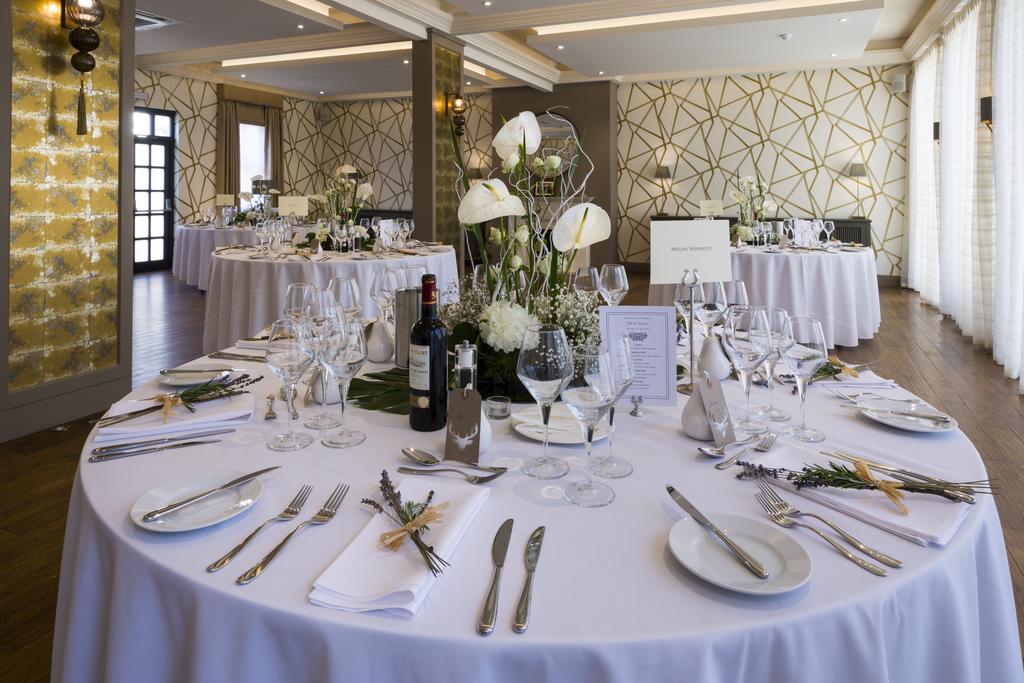 בורנמות' The Orchid Hotel מראה חיצוני תמונה